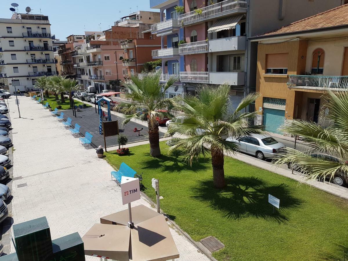Super Panorama & Astonishing Apartment Seaview Giardini Naxos Exterior photo